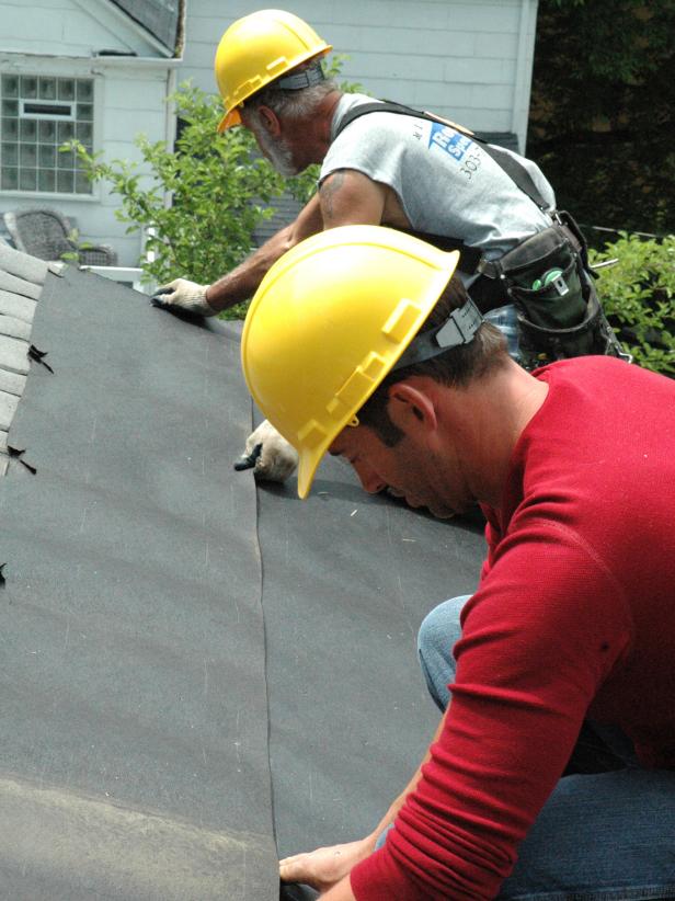 Expert Tips: Repairing a Damaged Roof